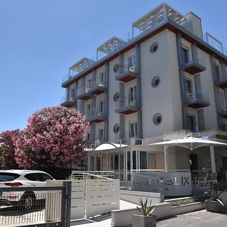 Hotel Felix Rimini Bagian luar foto